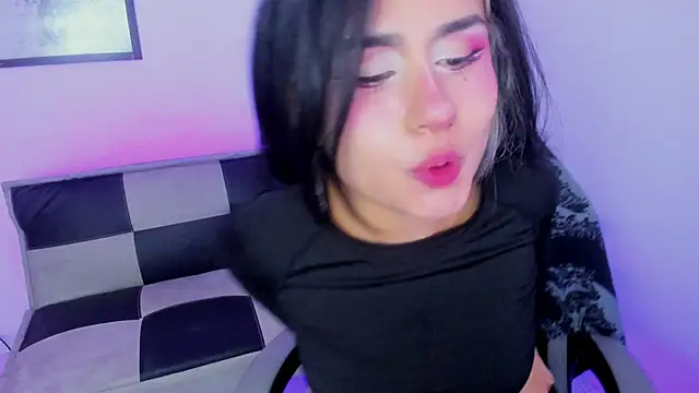GwenHazel online show from 13, 9, 2025