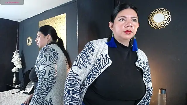 kinky momm online show from 10, 10, 2025