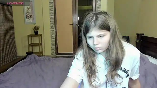 Lilly Jess online show from 15, 10, 2025