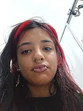 carolinerue online show from 29, 3, 2026