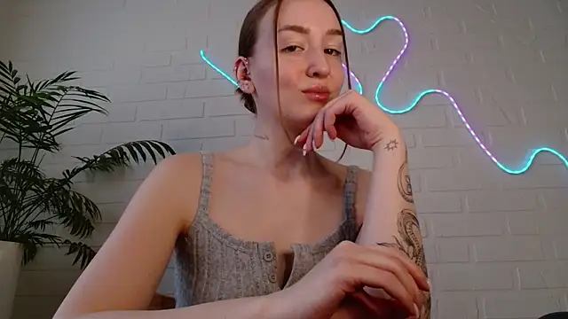 WhitePrincessLuna online show from 13, 3, 2026