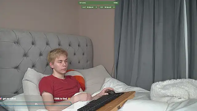 Snapshot of scottishtwink01 chatting on 10, 3, 2026 scottishtwink01 online show from 10, 3, 2026