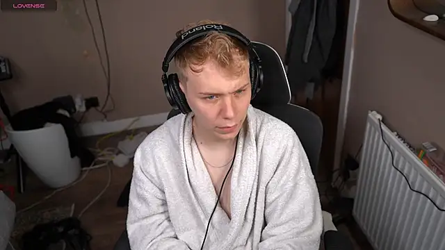 scottishtwink01 online show from 14, 7, 2026