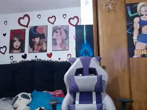 Angeeellovee online show from 23, 9, 2025