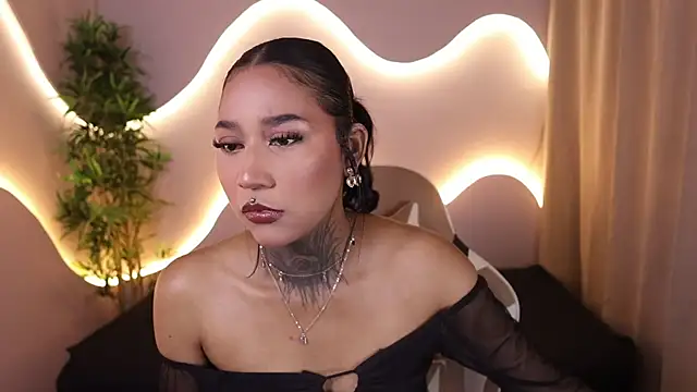 Snapshot of Anaya_olyx chatting on 25, 9, 2025 Anaya olyx online show from 25, 9, 2025