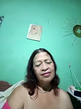 johana2402 online show from 10, 10, 2025