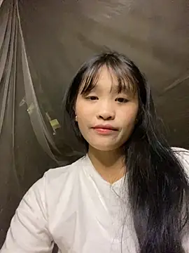 Snapshot of mika-bae chatting on 28, 9, 2025 mika-bae online show from 28, 9, 2025