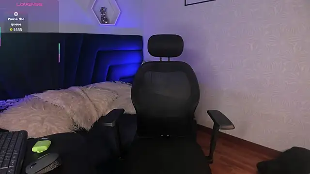 artemis nyx online show from 13, 11, 2025