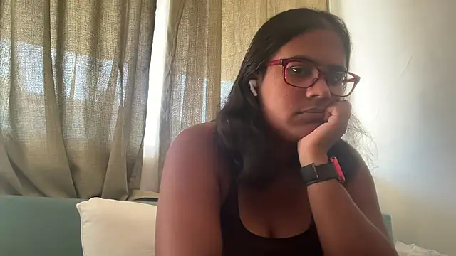 Snapshot of indiangodddess chatting on 10, 9, 2025 indiangodddess online show from 10, 9, 2025