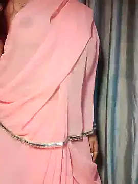 Snapshot of tanvi_001 chatting on 23, 9, 2025 tanvi 001 online show from 23, 9, 2025