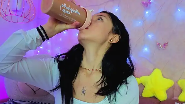 april bennett online show from 26, 2, 2026