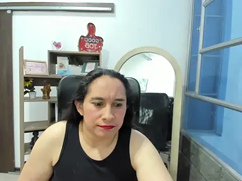 Snapshot of LeilaSmith_ chatting on 9, 10, 2025 LeilaSmith online show from 9, 10, 2025