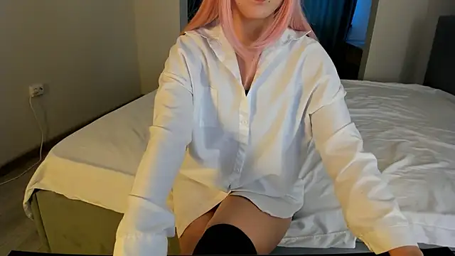 yanyaan online show from 23, 10, 2025