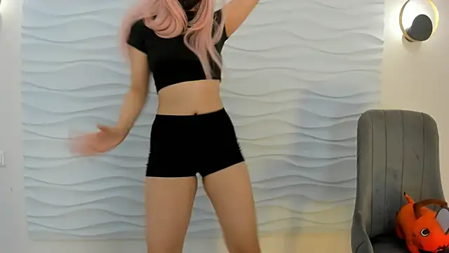 yanyaan online show from 1, 12, 2025