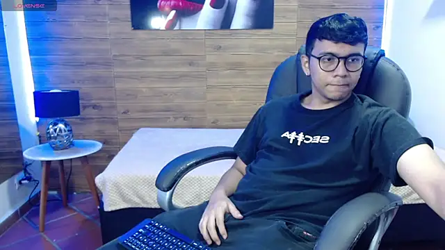 titanxero online show from 19, 10, 2025