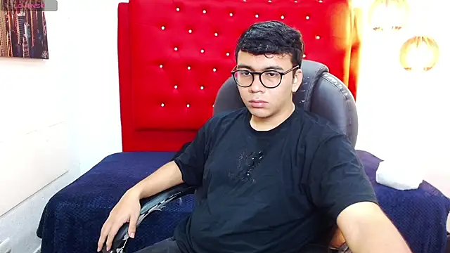 titanxero online show from 28, 10, 2025