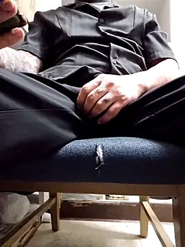 Snapshot of maxelbueno chatting on 15, 9, 2025 maxelbueno online show from 15, 9, 2025