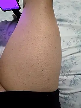 Snapshot of maxelbueno chatting on 2, 10, 2025 maxelbueno online show from 2, 10, 2025