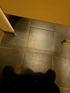 Snapshot of maxelbueno chatting on 2, 11, 2025 maxelbueno online show from 2, 11, 2025