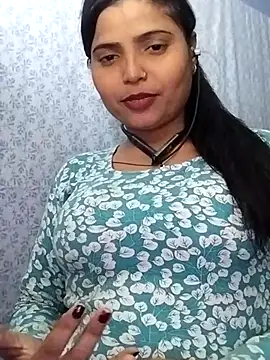 Snapshot of Hot-Pooja25 chatting on 8, 2, 2026 Hot-Pooja25 online show from 8, 2, 2026