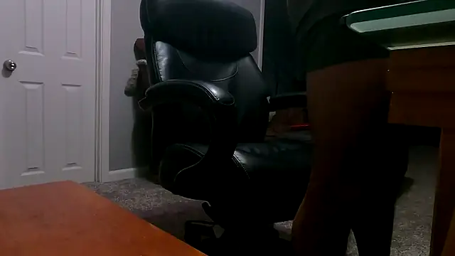 Mickelangello75 online show from 7, 10, 2025