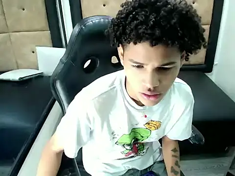 BrindyMichell online show from 16, 10, 2025