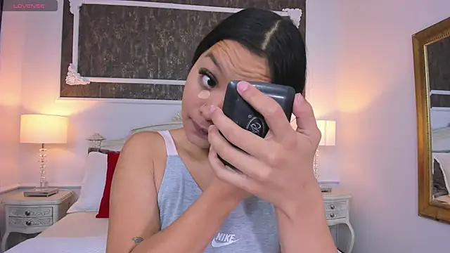 SharonBonet online show from 29, 10, 2025