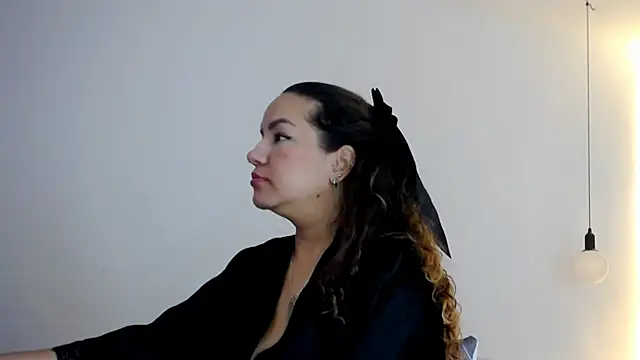 Dulce  Lovee online show from 13, 9, 2025