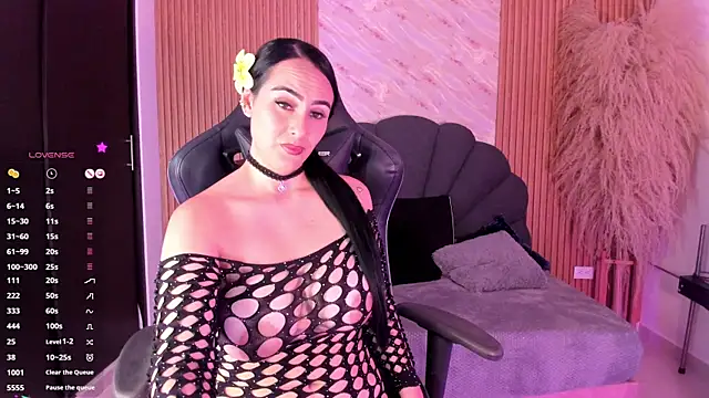 ashly moonn online show from 10, 10, 2025