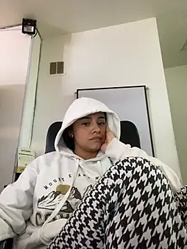 MarilynWhite  online show from 22, 10, 2025