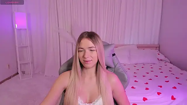 Susan Mimi online show from 10, 11, 2025