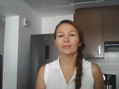 Avelinii online show from 20, 5, 2026