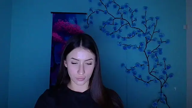 AlisaBubbles online show from 1, 12, 2025