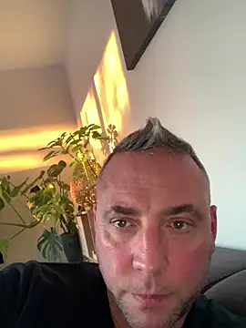 Marronglace1 online show from 6, 1, 2026