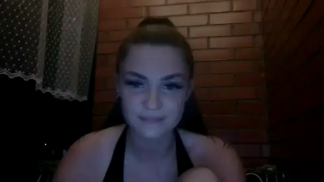 Snapshot of Nalira chatting on 2, 8, 2026 Nalira online show from 2, 8, 2026