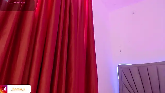 Snapshot of Fiorela_1 chatting on 27, 3, 2026 Fiorela 1 online show from 27, 3, 2026