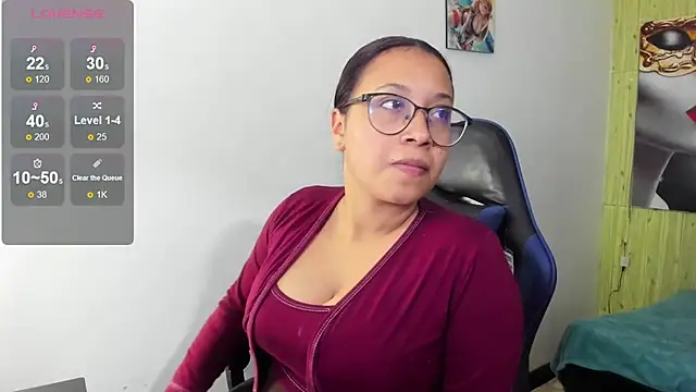 Snapshot of susan_mooree chatting on 20, 2, 2026 susan mooree online show from 20, 2, 2026