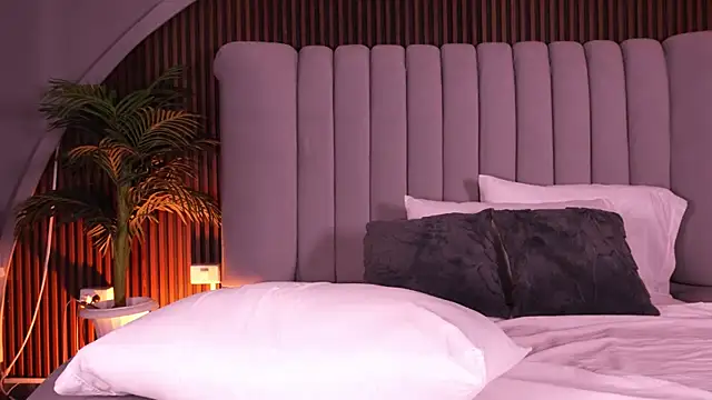 Isabellax21 online show from 12, 3, 2026