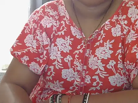 Snapshot of Nisha-telugu chatting on 3, 6, 2026 Nisha-telugu online show from 3, 6, 2026