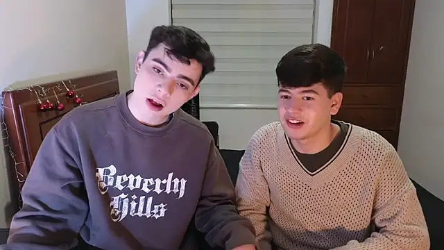 tightncuteass online show from 28, 11, 2025