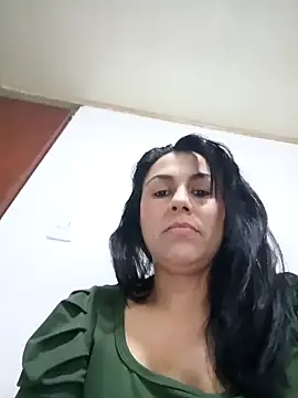 vanessa-titisM online show from 8, 11, 2025