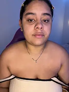 Snapshot of Anabelle_00_ chatting on 13, 5, 2026 Anabelle 00 online show from 13, 5, 2026