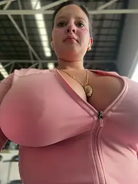 GabyMejiaa online show from 28, 2, 2026