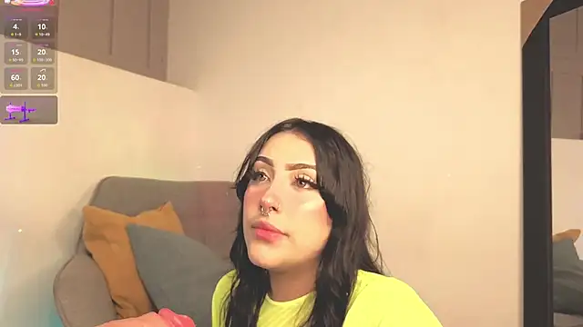 ashlynnlowe  online show from 15, 10, 2025