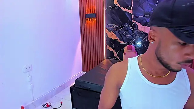 Lucky boys  X online show from 18, 9, 2025