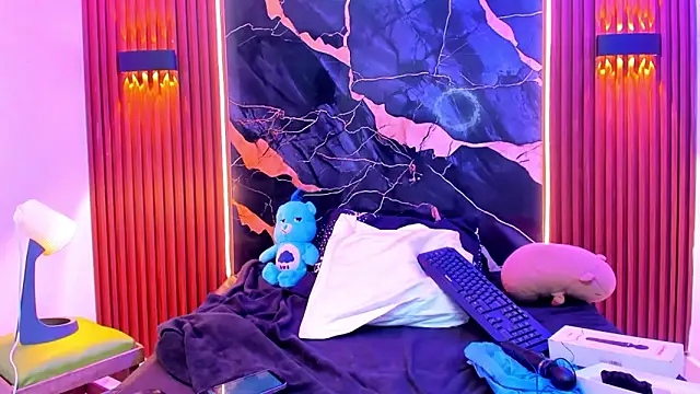 Lucky boys  X online show from 1, 3, 2026