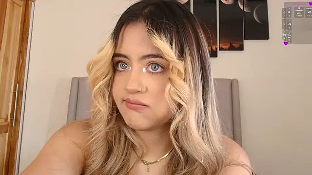 MaryMoon  online show from 16, 12, 2025