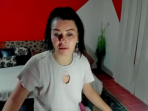 Soffy Skye online show from 15, 10, 2025