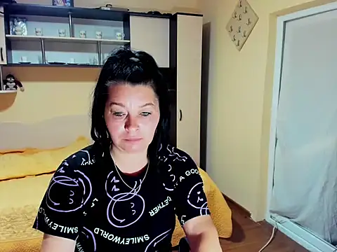 Snapshot of Soffy_Skye chatting on 11, 5, 2026 Soffy Skye online show from 11, 5, 2026