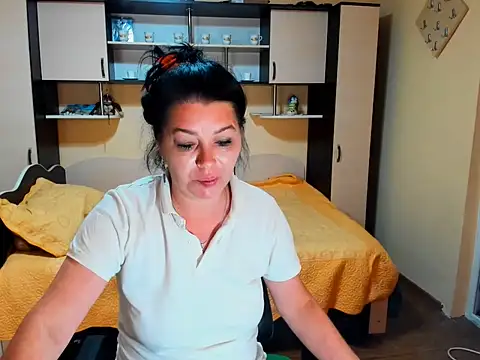 Snapshot of Soffy_Skye chatting on 19, 6, 2026 Soffy Skye online show from 19, 6, 2026